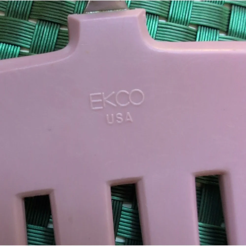 EKCO Spatula Slotted Pink Nylon Turner With Plastic Handle Vtg USA *Handle Melts